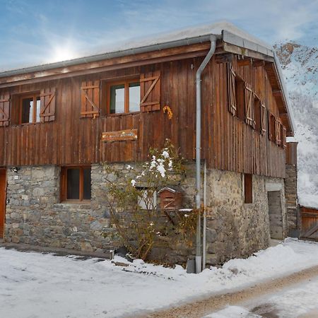 Le petit Paradis, chalet au coeur des 3 vallées Saint-Marcel  Extérieur photo