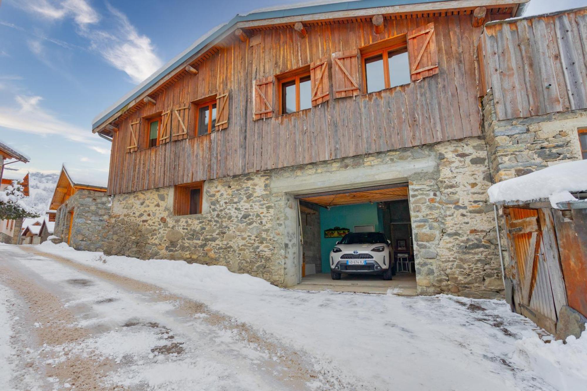 Le petit Paradis, chalet au coeur des 3 vallées Saint-Marcel  Extérieur photo