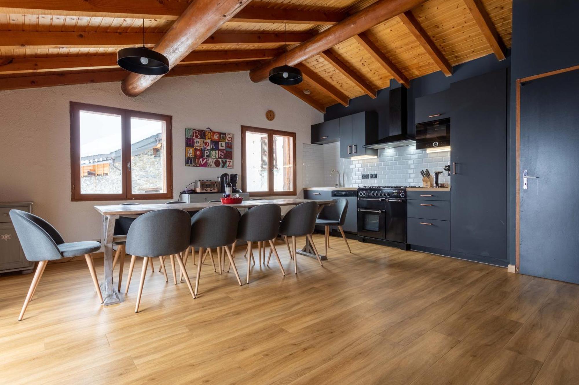 Le petit Paradis, chalet au coeur des 3 vallées Saint-Marcel  Extérieur photo